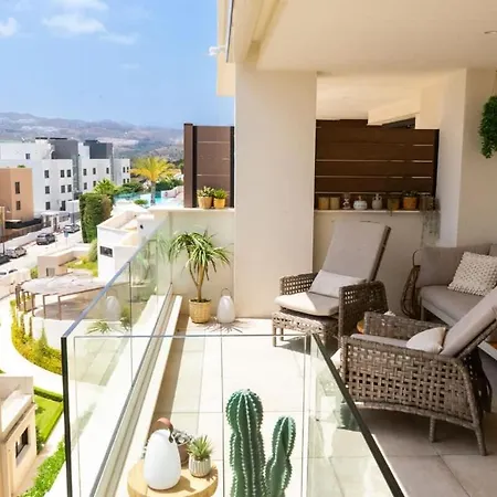 Apartment Jardinana Azalea - Gorgeous 3 Bedroom Close To The *